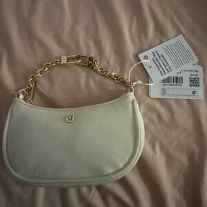 lululemon City Essentials Nano Shoulder Bag